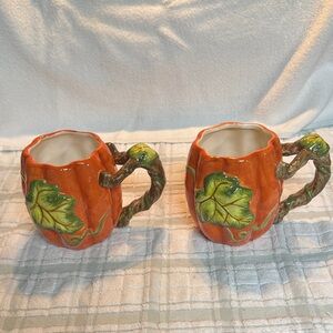 Pumpkin Mug Set with Leaf Design Set of 2